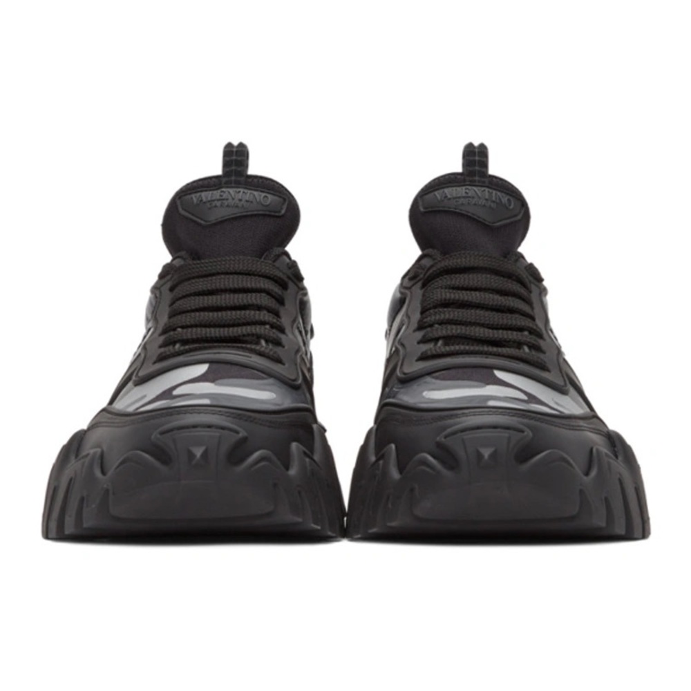 Valentino Garavani Rockrunner Plus Sneakers - Picture 3 of 14